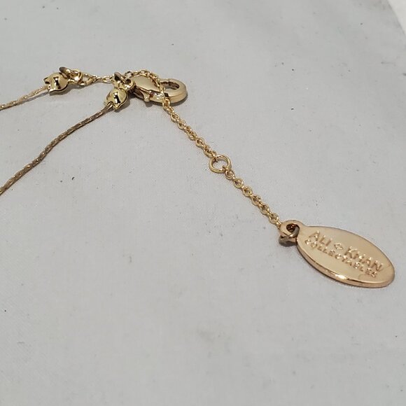 Ali Khan Pendant necklace with a long chain. faceted glass bead - Picture 8 of 10